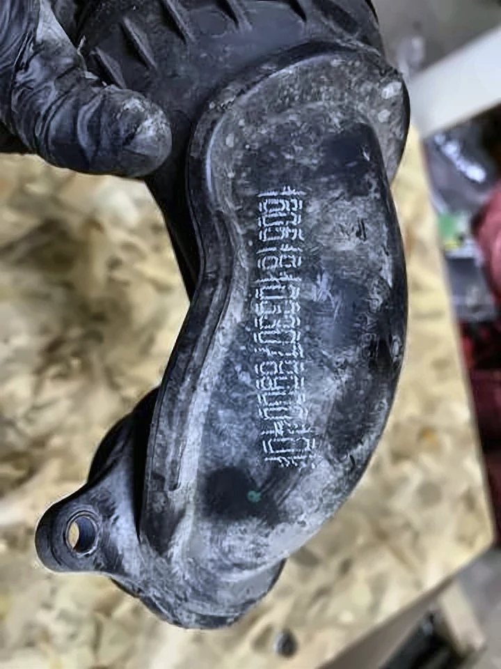 Патрубок турбіни x1 f48, 11655A023A3