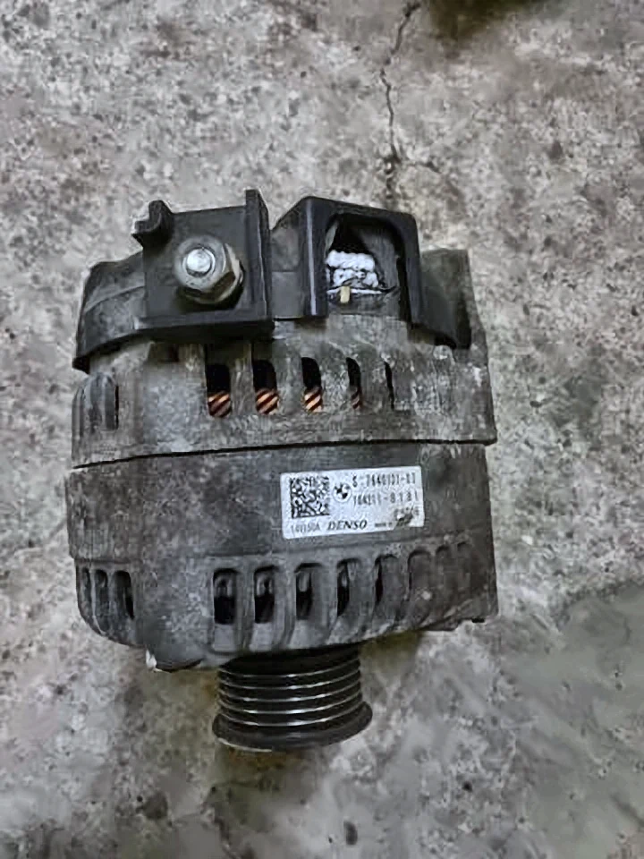 Генератор x1 f48 ( є 1 цілий і 1 з дефектом на 1700 грн, 12317640131