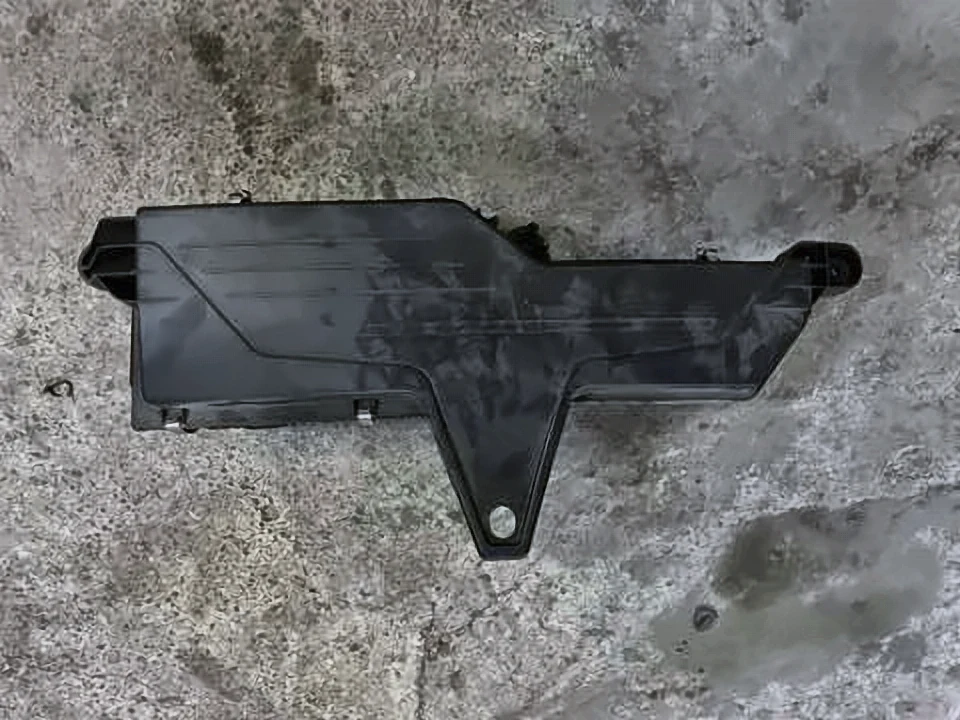 Корпус повітряного фільтра F34(3), 13718623104