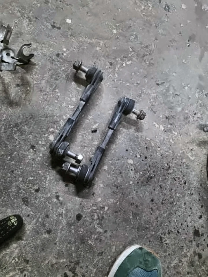 Стійка стабілізатора переднього G30, 31306861485