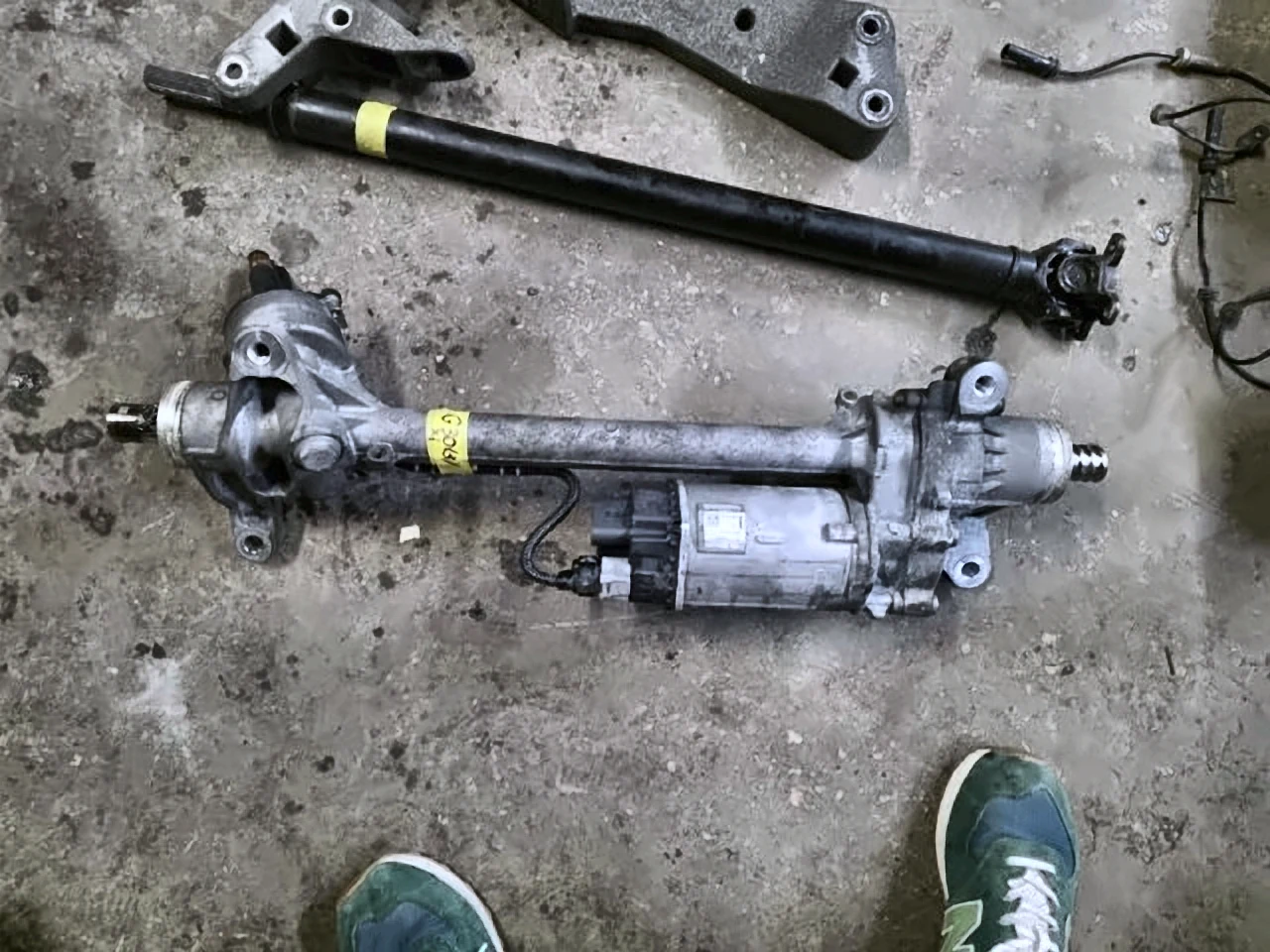 Рейка рульова G30, 32105A3AD97