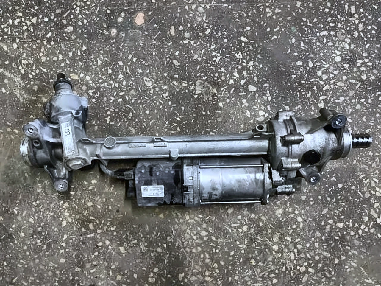 Рейка рульова F34 AWD