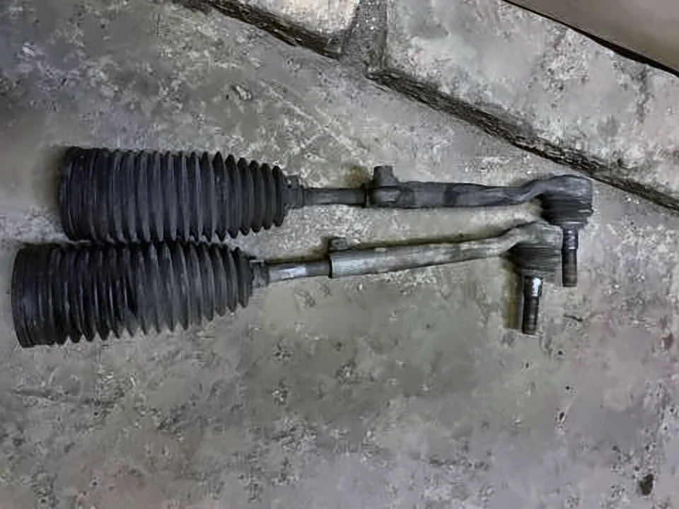 Тяга рульова в зборі, права G30, 32106868689