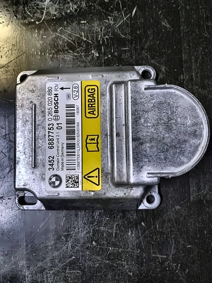 Блок керування AIRBAG/DCU BMW 3 F30/F31