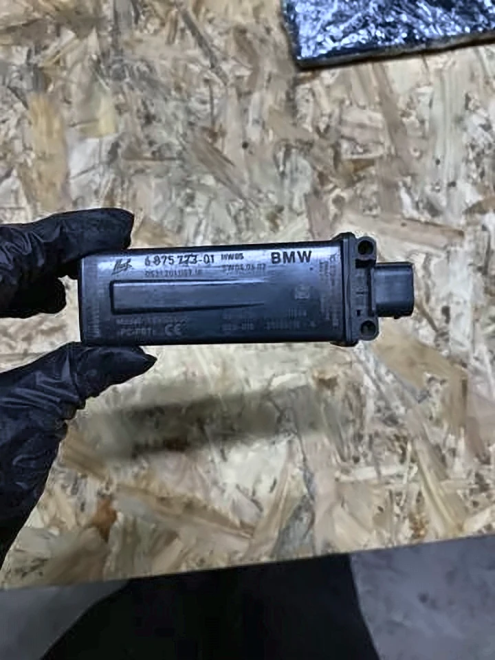 Блок системи контролю тиску в шинах x3 f25