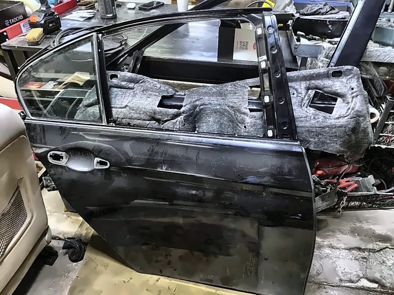 Двері задні праві, колір 668 чорний BMW 3 F30/F31