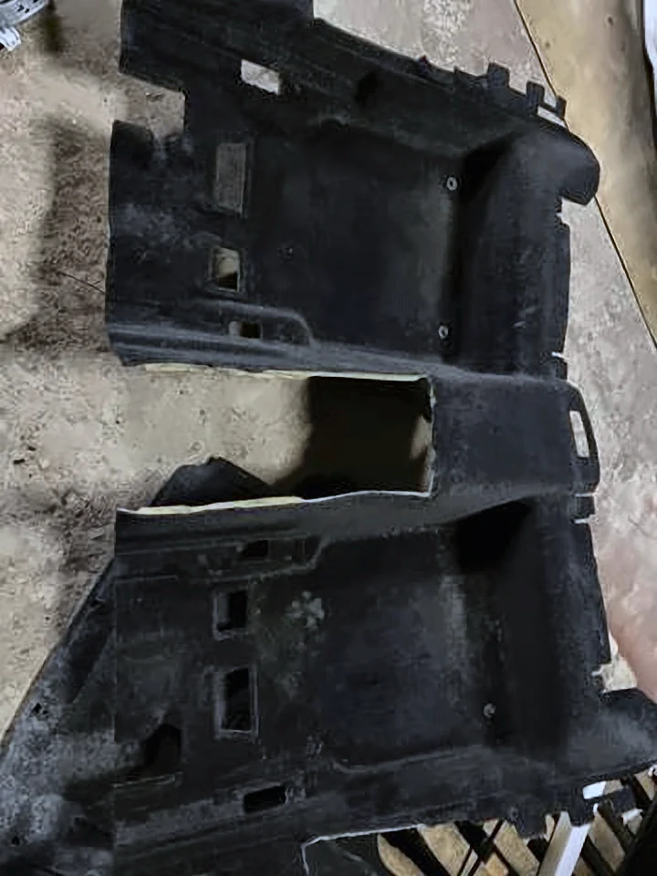 Ковролін салону зад audi a8 d4 L, 4H4863021D