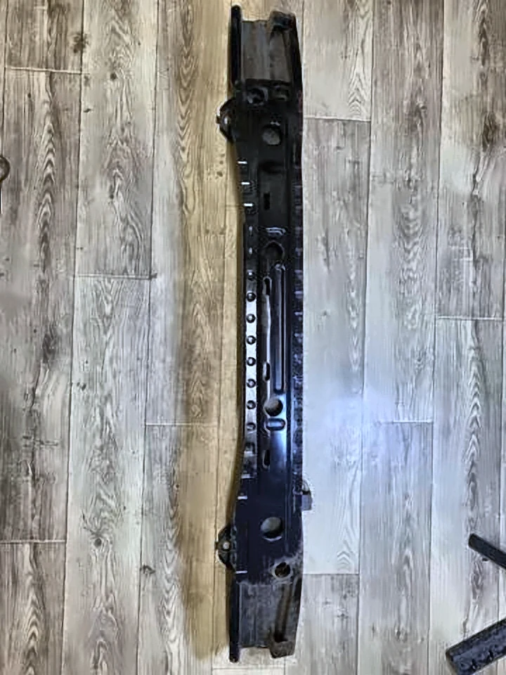 Підсилювач бампера заднього ф10(2)