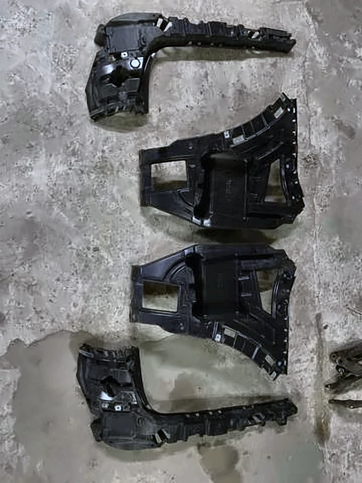 Направляюча заднього бампера, права x3 f25