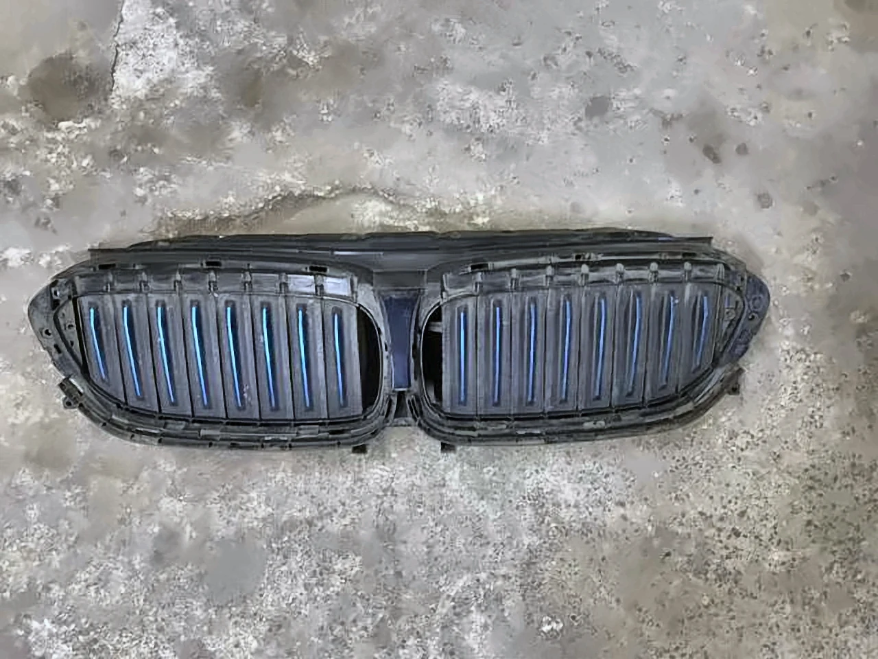 Решітка радіатора BMW g30 530e гібрид
