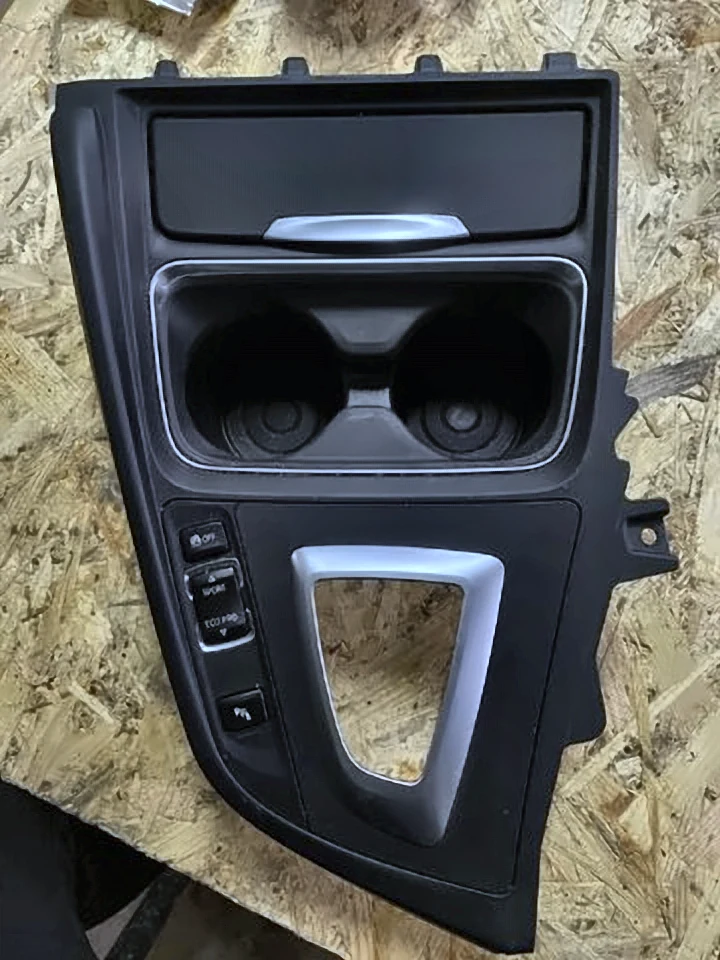 Кронштейн BMW 3 F30/F31