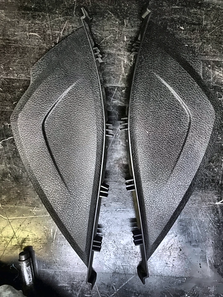 Заглушка торпедо бічна права BMW 3 F30/F31, 51459239304