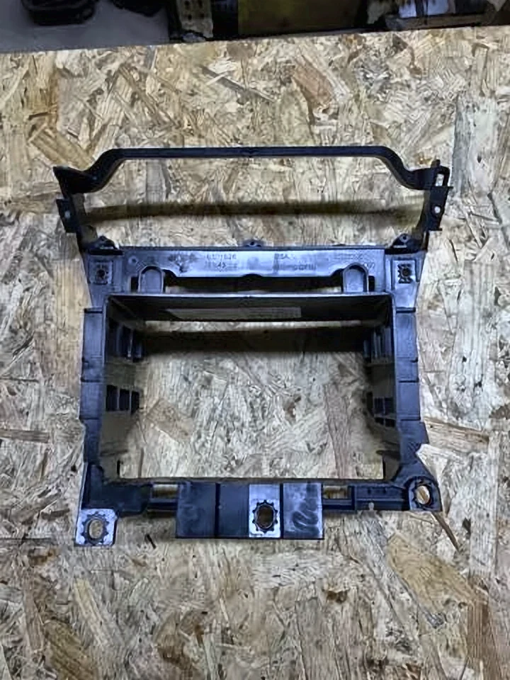 Кронштейн торпедо BMW X3 F25, 51459301626