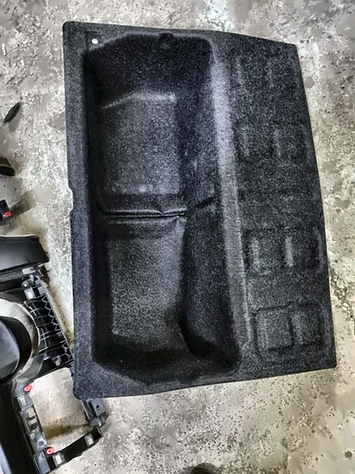 Ніша/обшивка багажника BMW 3 F30/F31, 51477239020