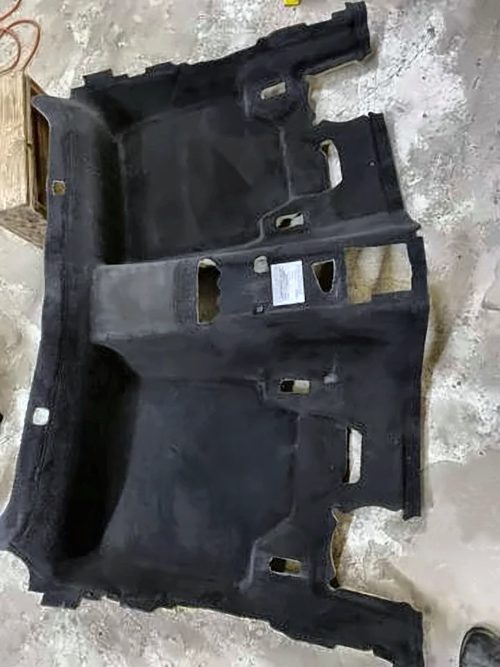 Килим задній чорний F34, 51477294106