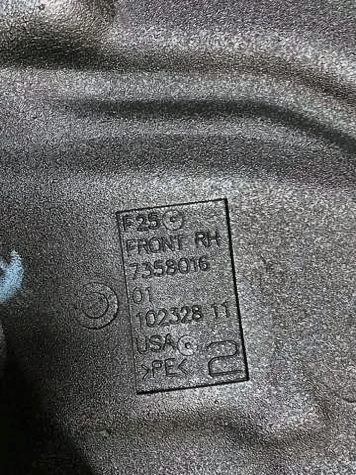 Звукоизоляция двери перел прав X3 F25, 51487351196