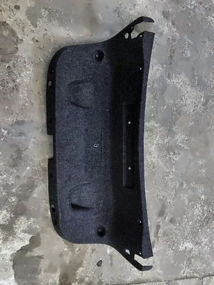Обшивка кришки багажника BMW 3 F30/F31, 51497255636