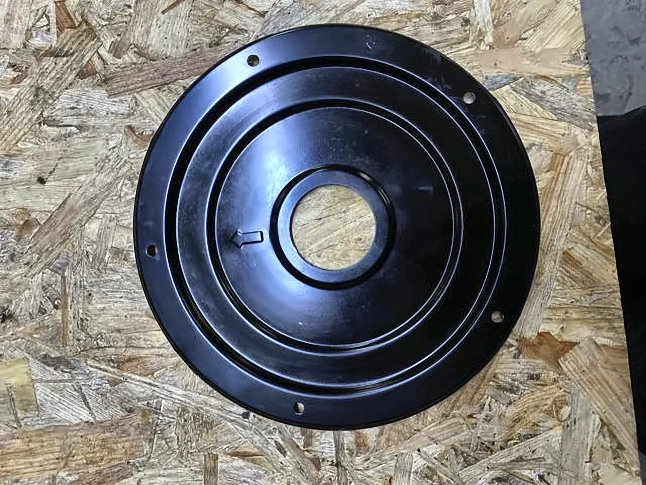 Кришка баку f10, f01, f25, 51717176320