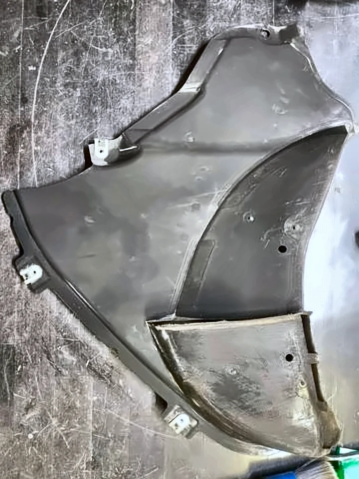 Захист бампера переднього, правий G30(4)