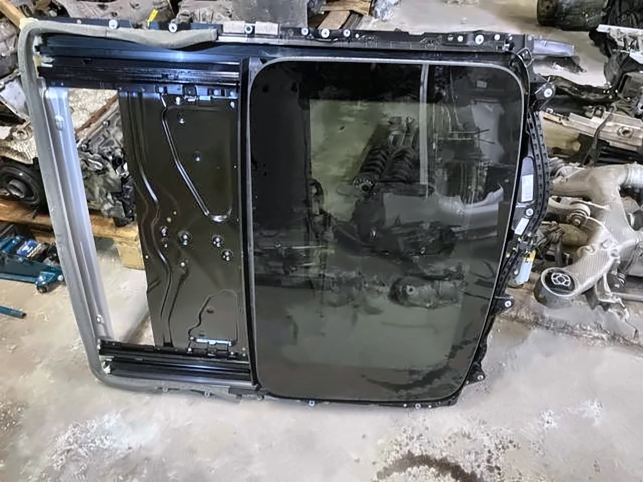 Люк в зборі G30(2)