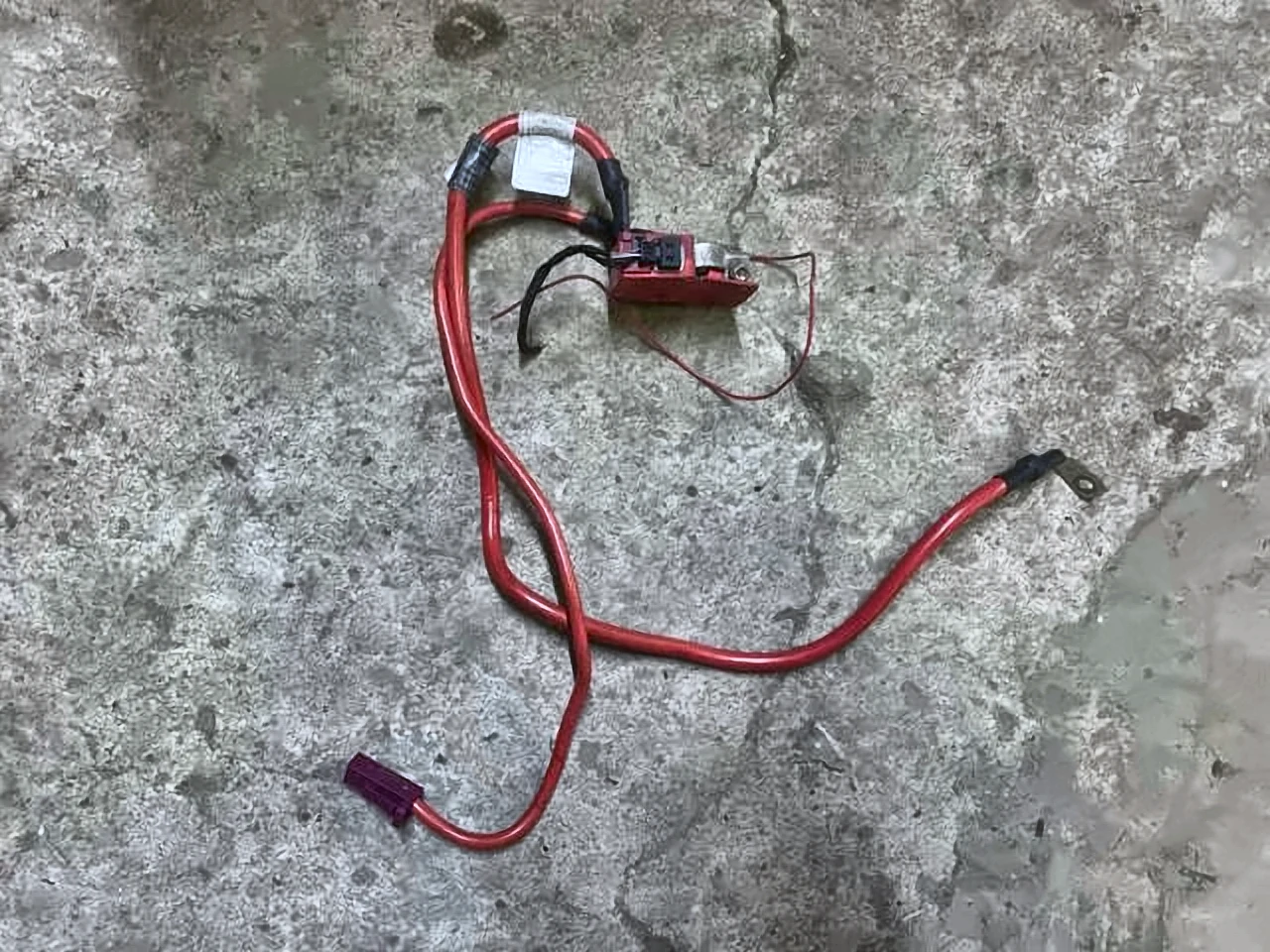красная клема G30(2)