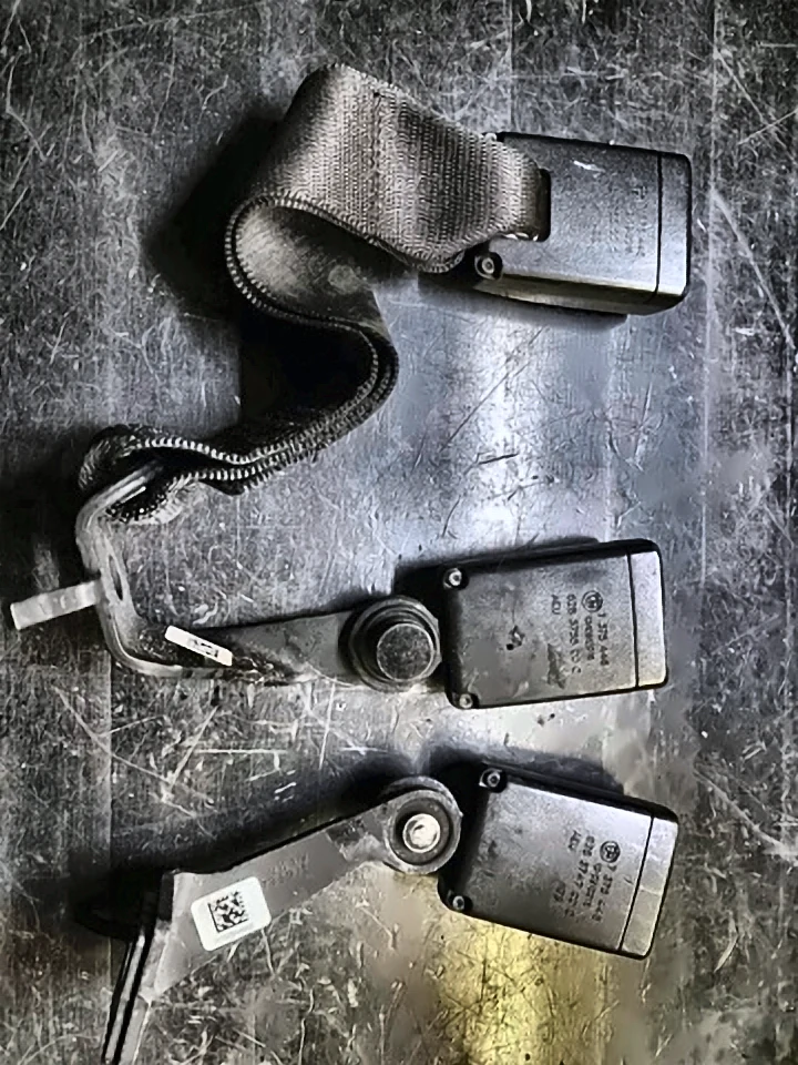 Замки ременів задні BMW 3 F30/F31, 72117375446