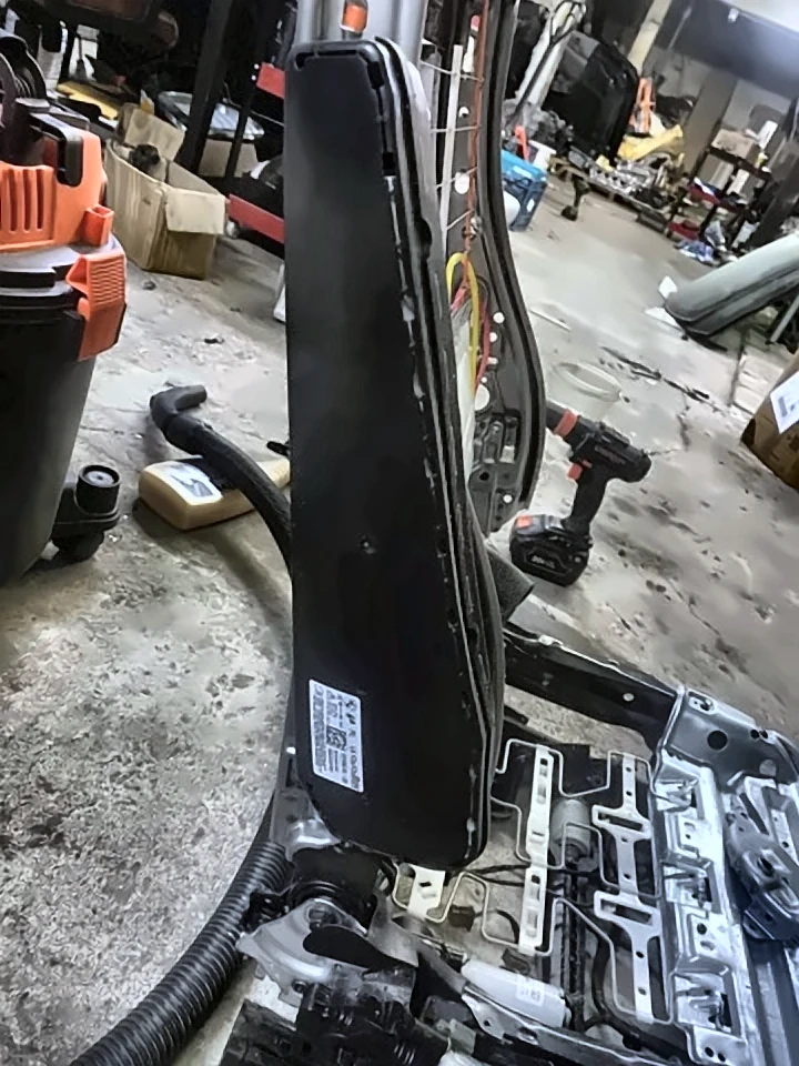 Подушка безпеки бокова в спинці сидіння права BMW 3 F30/F31, 7239616