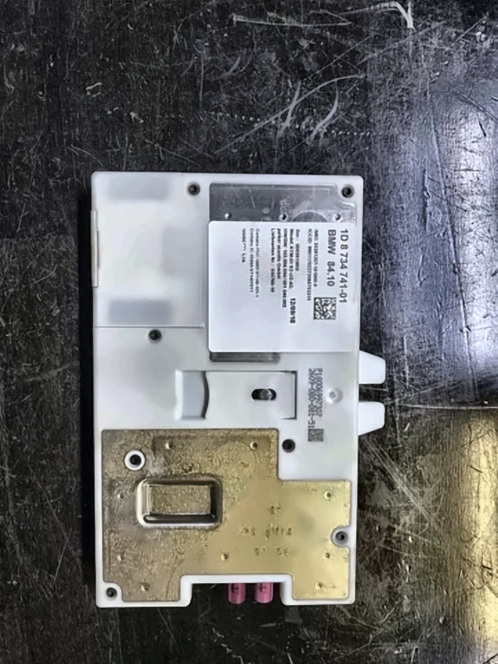 Блок телематики TCB BMW 3 F30/F31, 84108734741