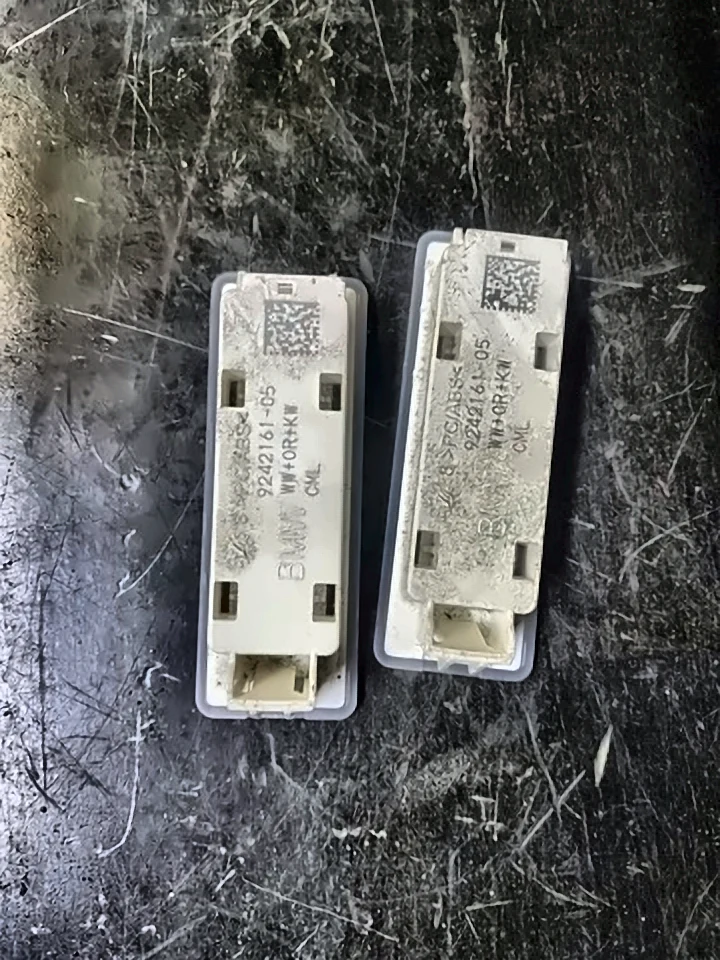 Ліхтар підсвічування ніг LED BMW 3 F30/F31, 9242161